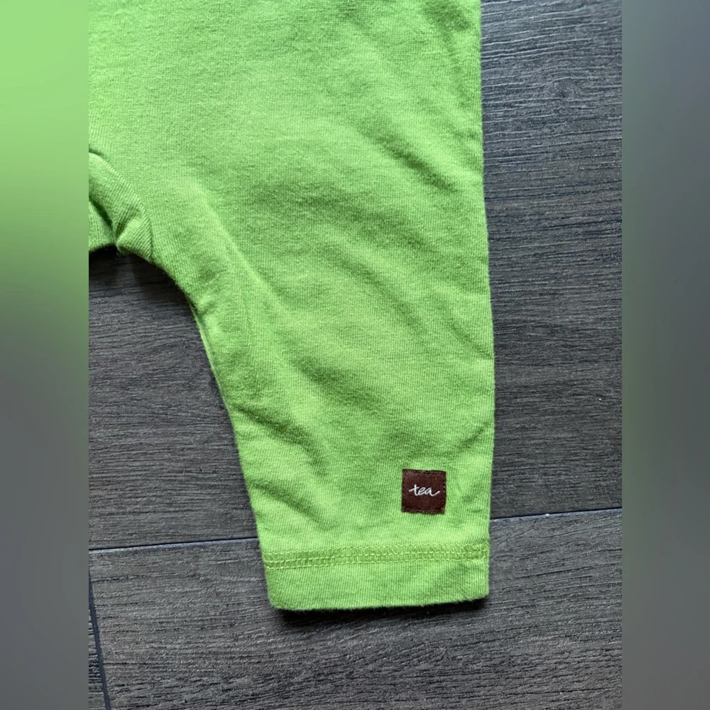 Tea Collection Infant Boys Green Blue Short Sleeve One Piece Size 0-3 Months NWT